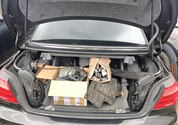 BMW Seria 3 cena 35500 przebieg: 215000, rok produkcji 2011 z Gdańsk małe 121